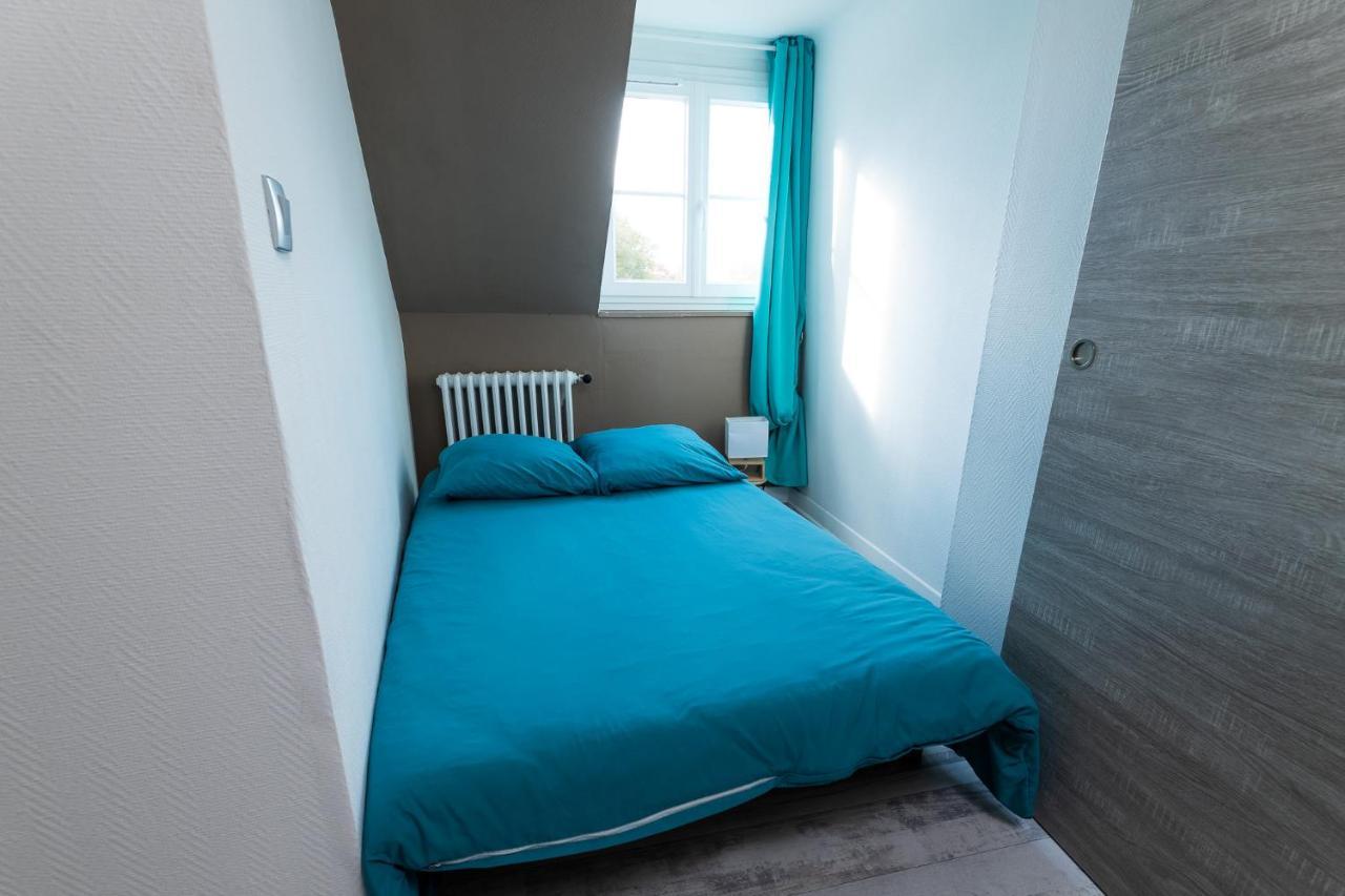 Au Coucher De Soleil - Dormir Comme A La Maison - ชาโตว์บรีอองต์ ภายนอก รูปภาพ